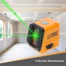 BTEC Kreuzlinienlaser grün 15 m, selbstnivellierend, IP55 – Linienlaser für Innenausbau, Fliesen & Boden mit 1/4" Stativgewinde, inkl. Tasche & 2x AA-Batterien